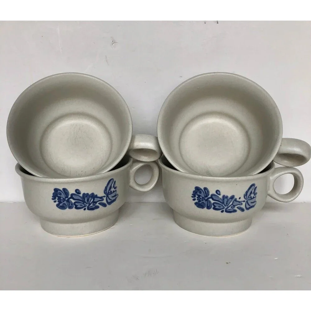 VINTAGE PFALTZGRAFF YORKTOWNE FLAT CUPS 4 PC. COFFE/TEA STONE MUGS